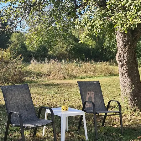 софаш Holiday home Stoevtsi